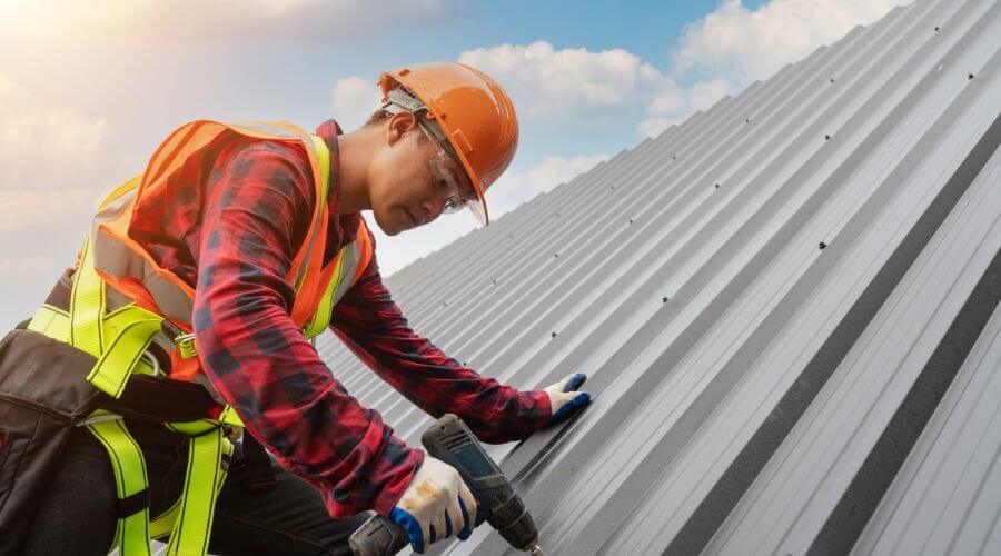 Professional gutter cleaning in Mcintosh, MN